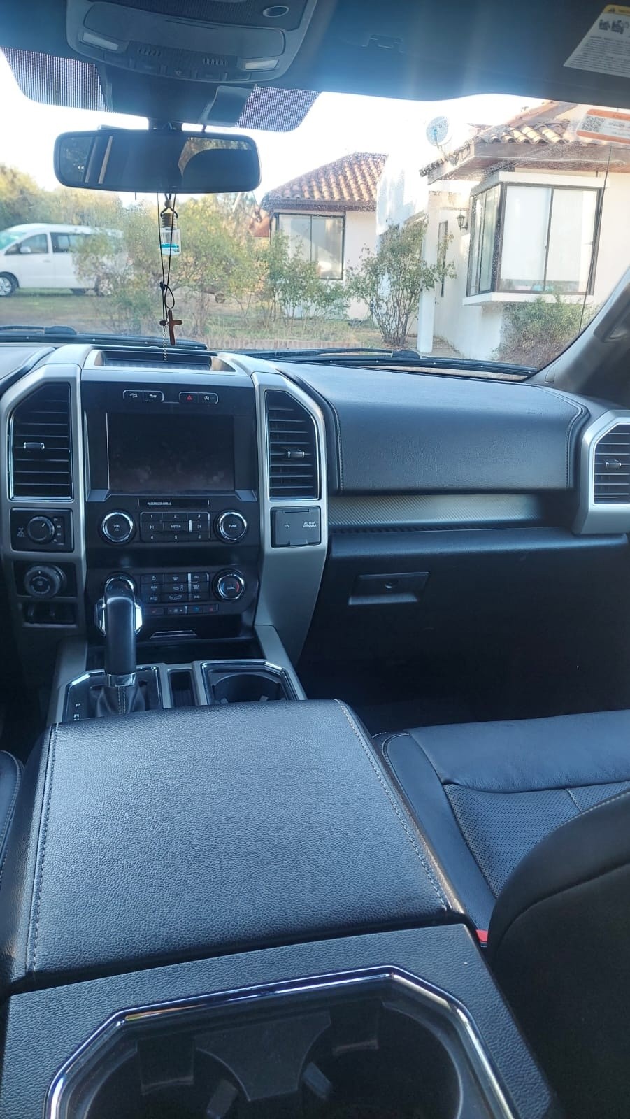 FORD F-150 5.0 Cc Xlt At 4x4 año 2020