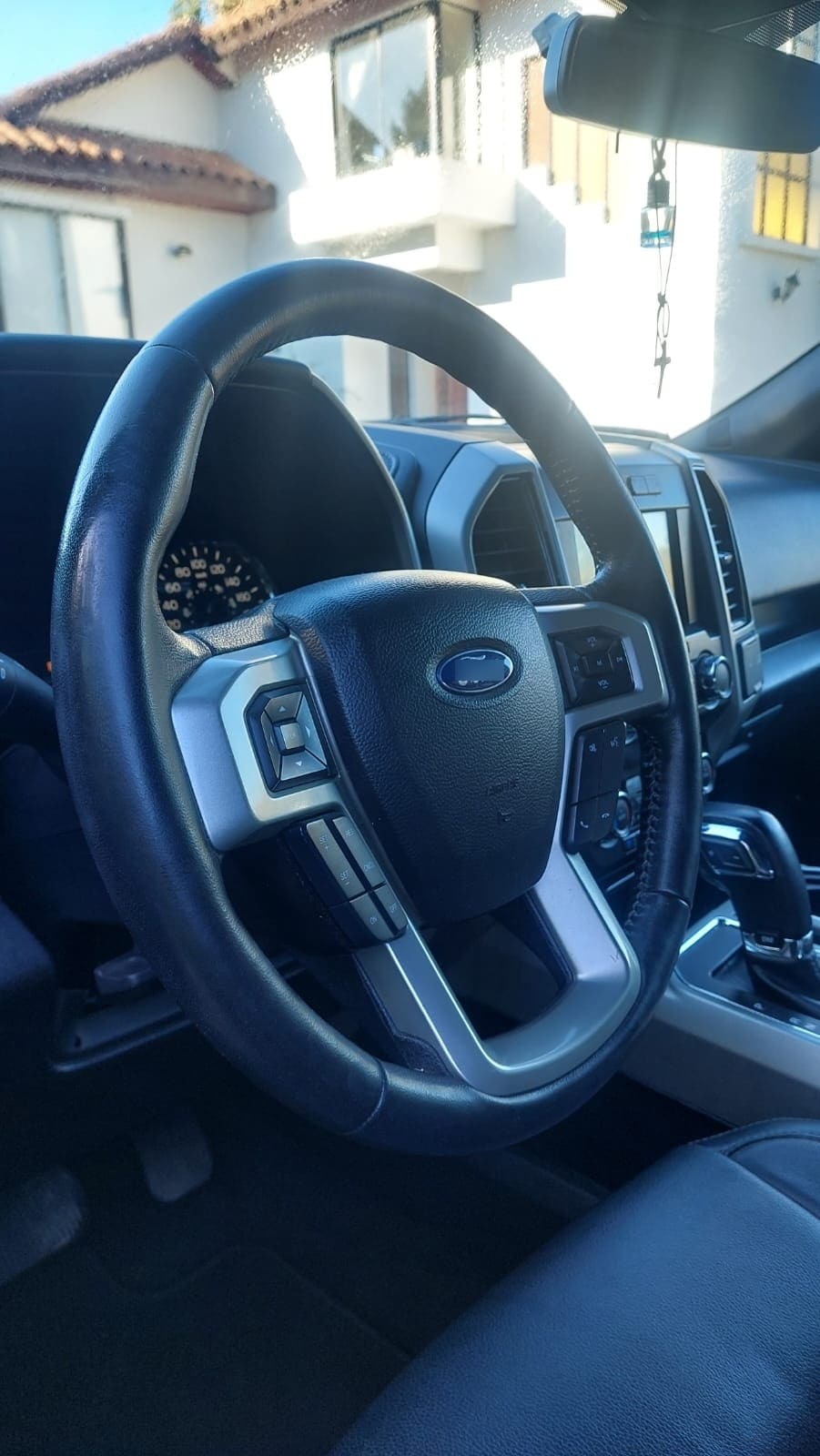 FORD F-150 5.0 Cc Xlt At 4x4 año 2020