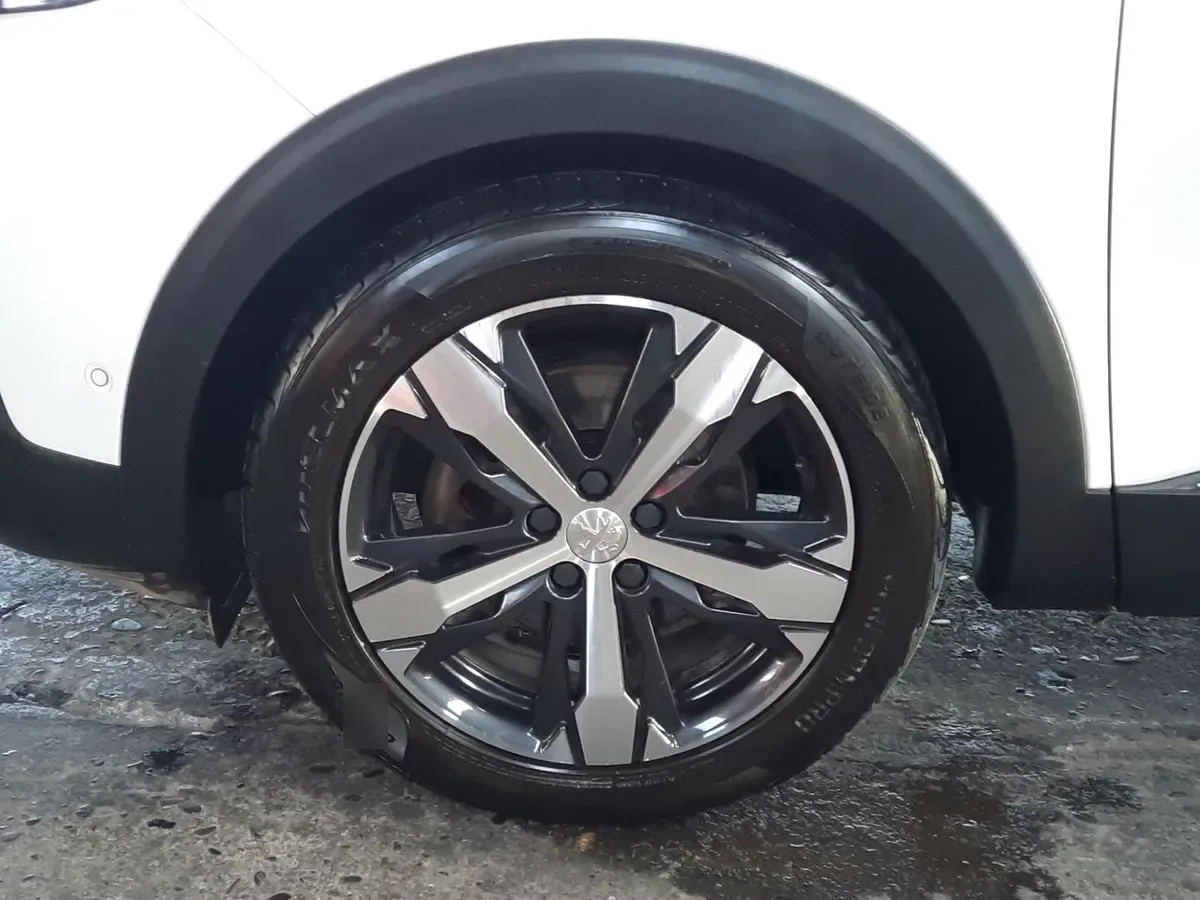 Peugeot 3008 1.6 Gt Line 4x2 Thp 165hp Eat6 5p año 2017