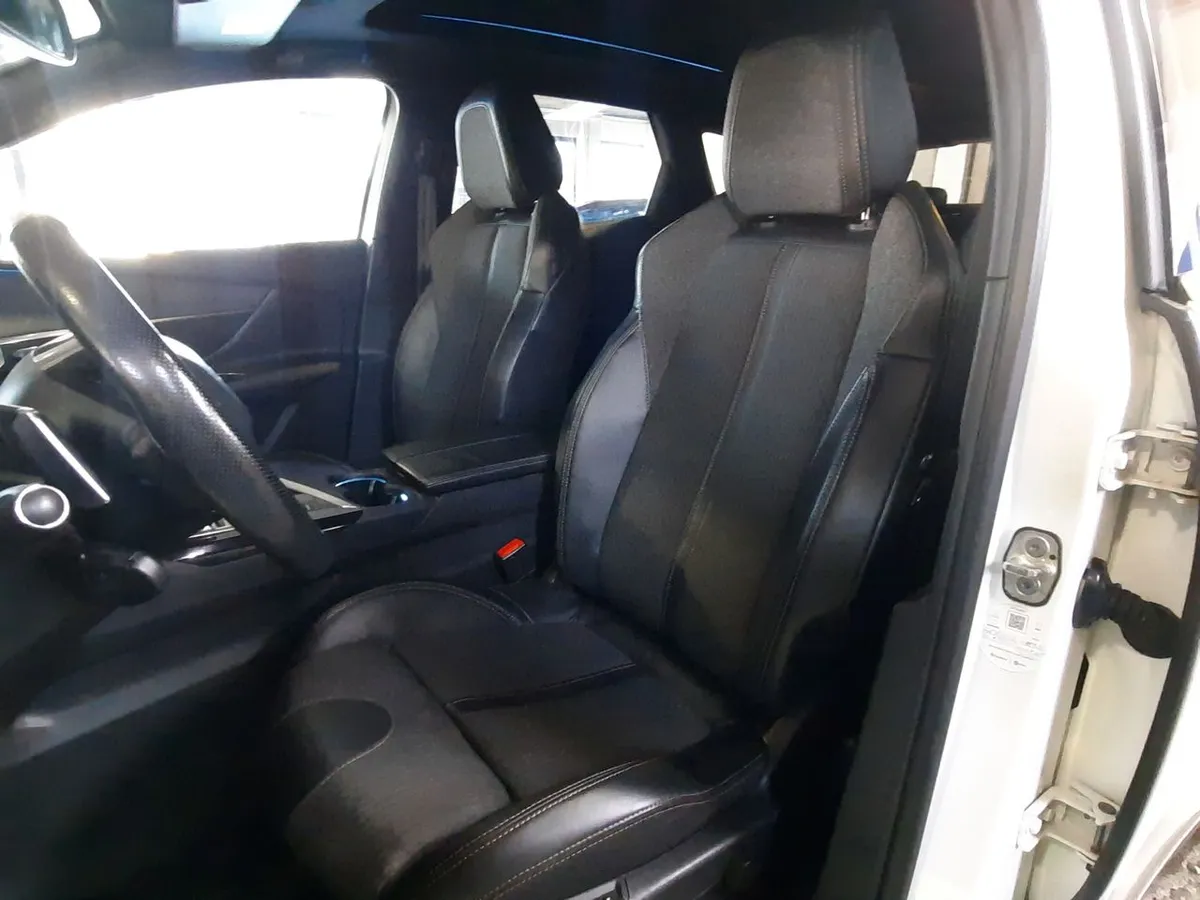 Peugeot 3008 1.6 Gt Line 4x2 Thp 165hp Eat6 5p año 2017