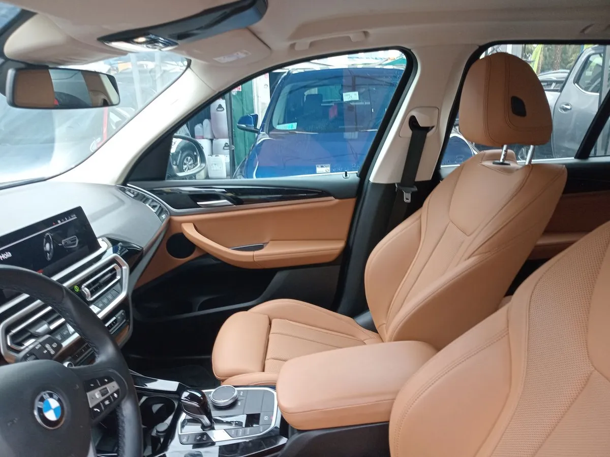 BMW X3 2.0 Dynamic Lci 20i S-Drive 4x2 At 5p año 2024