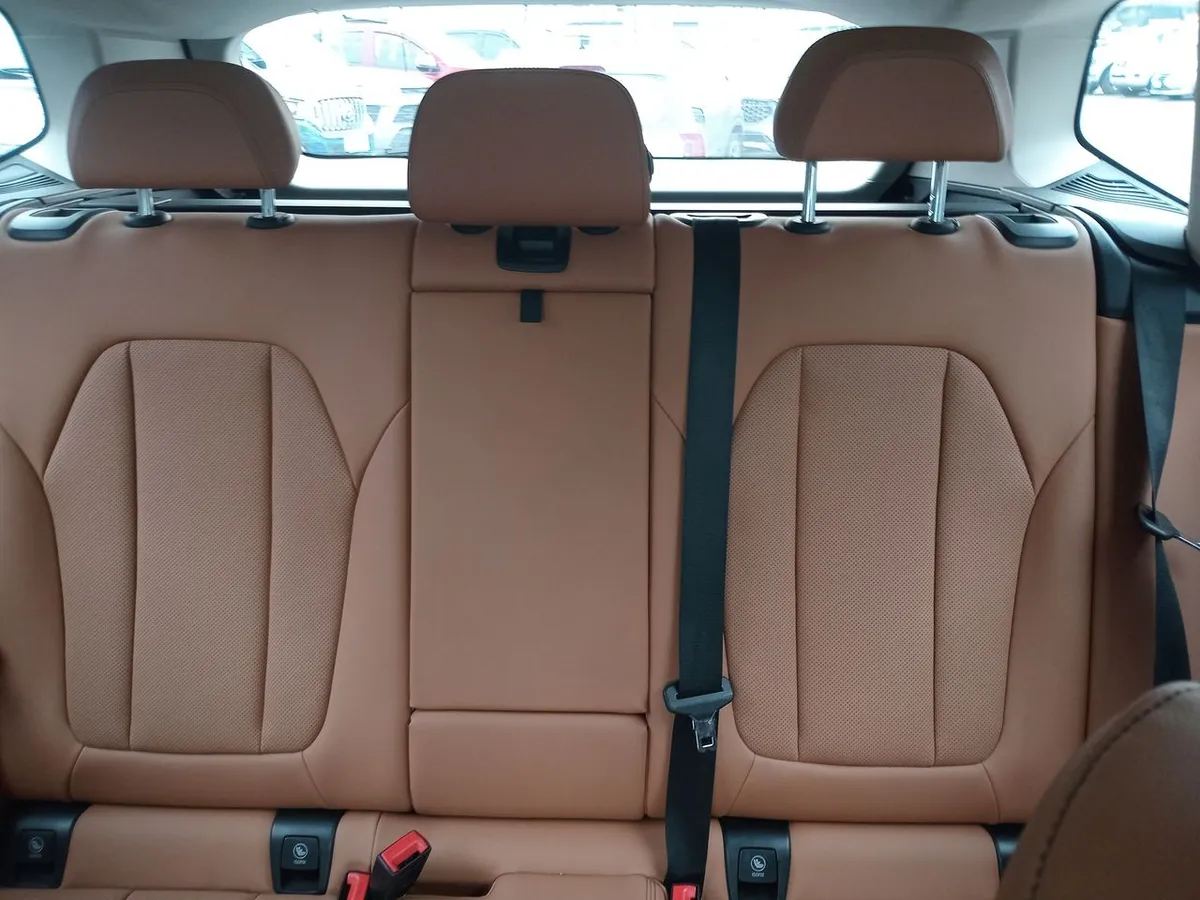 BMW X3 2.0 Dynamic Lci 20i S-Drive 4x2 At 5p año 2024