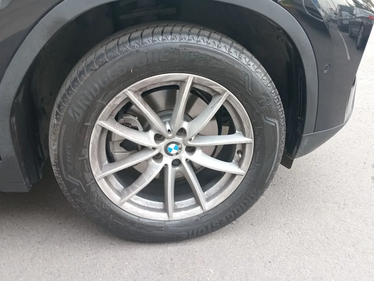 BMW X3 2.0 Dynamic Lci 20i S-Drive 4x2 At 5p año 2024