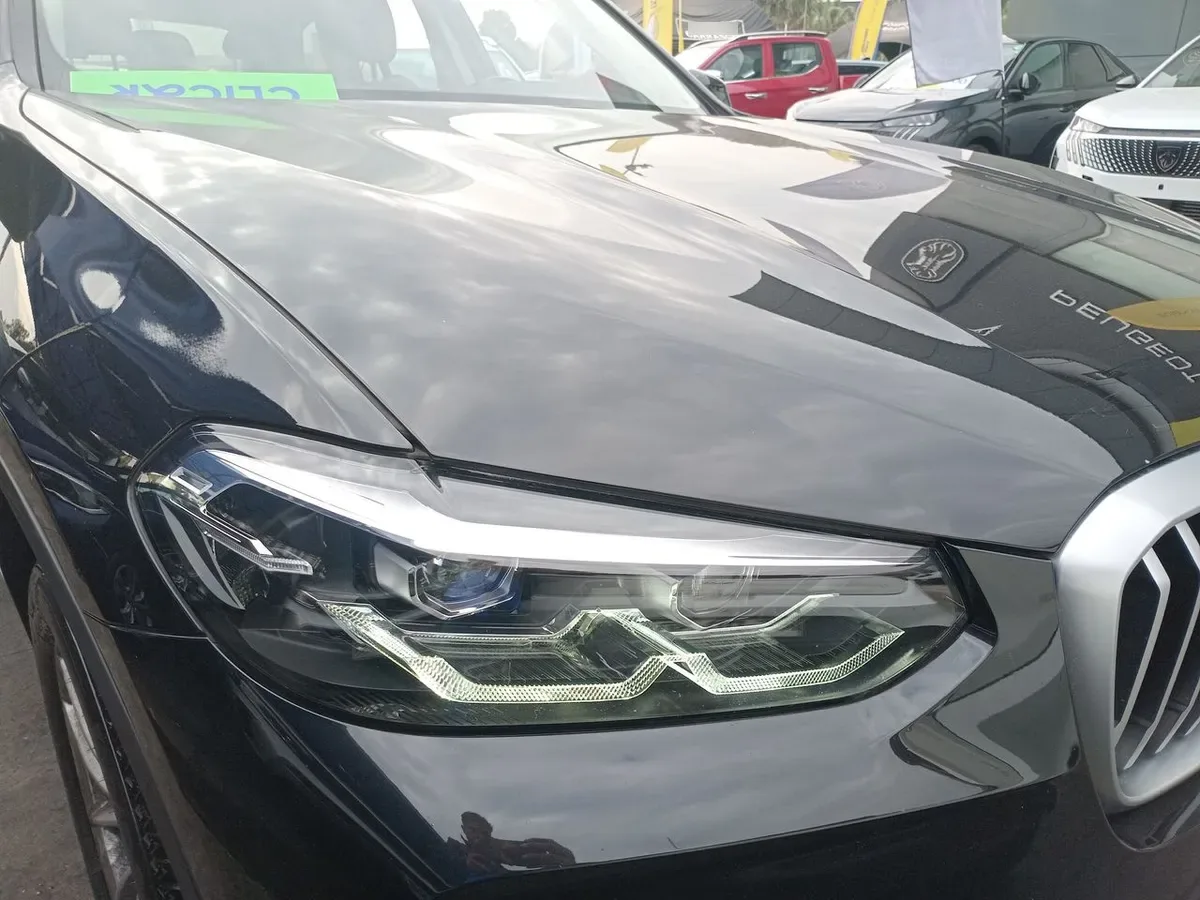 BMW X3 2.0 Dynamic Lci 20i S-Drive 4x2 At 5p año 2024