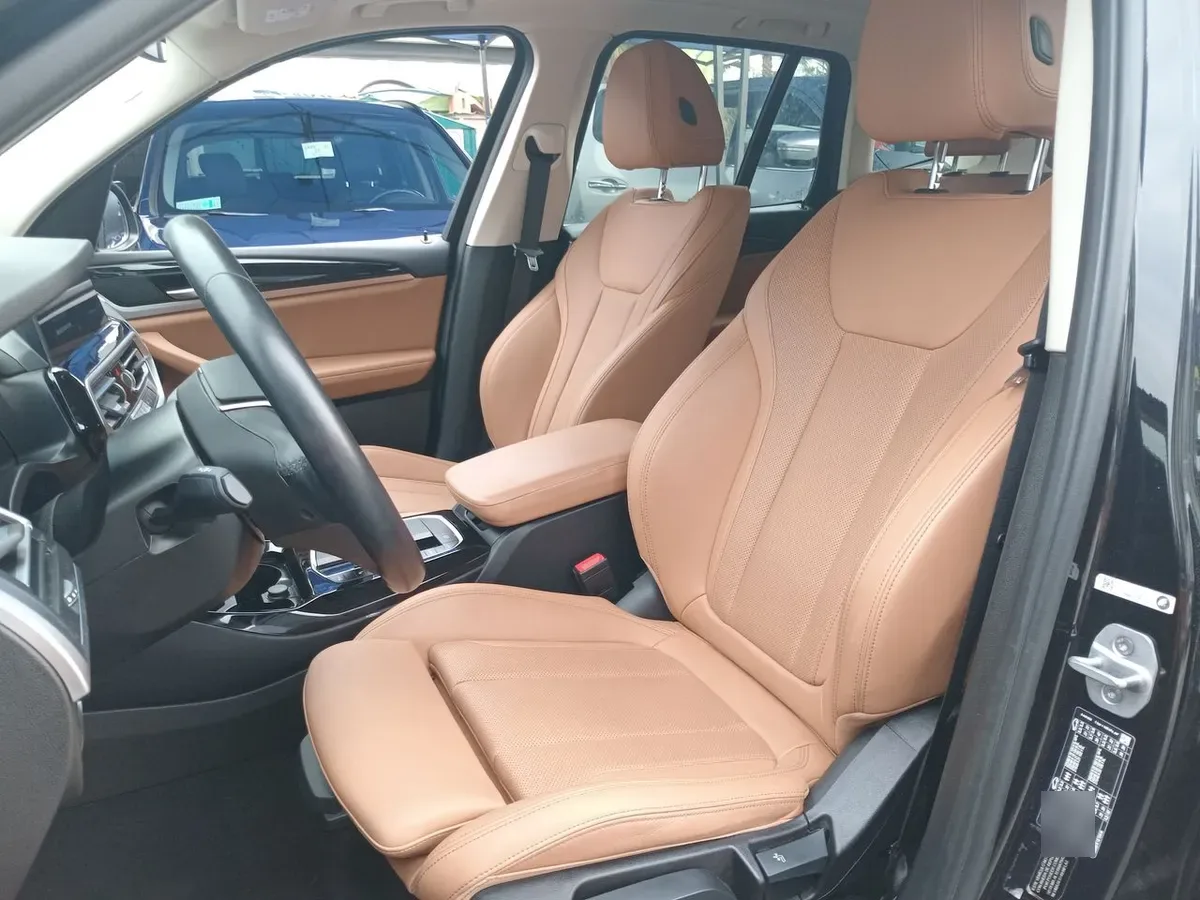 BMW X3 2.0 Dynamic Lci 20i S-Drive 4x2 At 5p año 2024