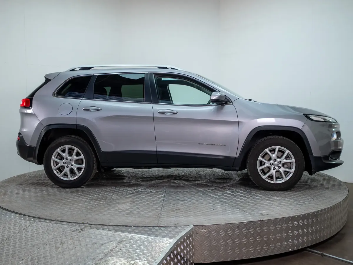 Jeep Cherokee Cherokee Longitud At 4x4 año 2018