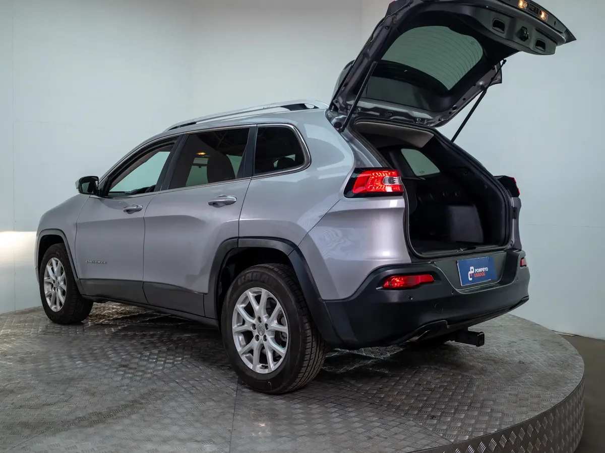 Jeep Cherokee Cherokee Longitud At 4x4 año 2018