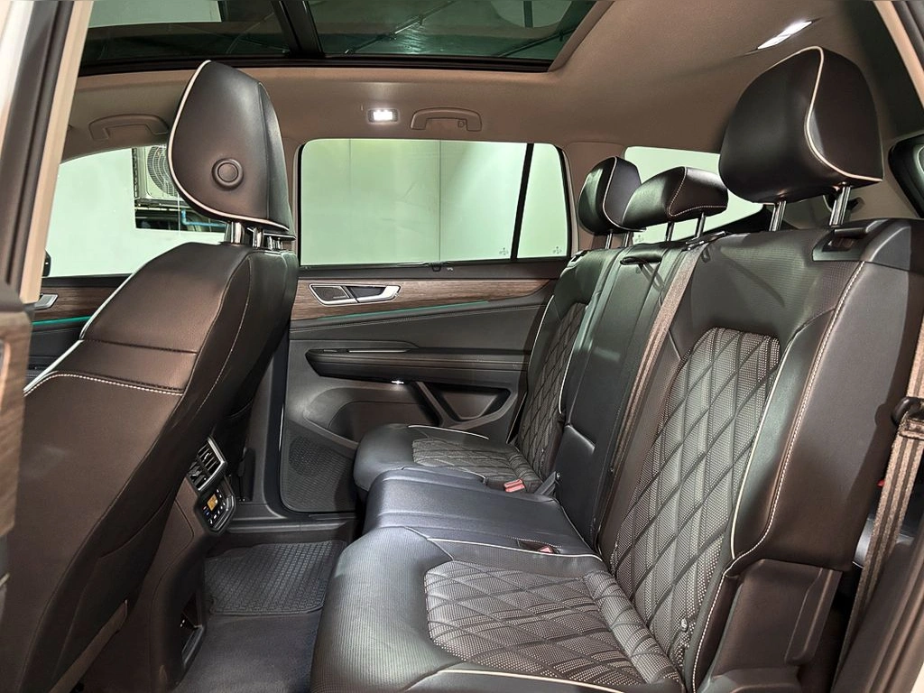 Volkswagen Atlas 2.0 Tsi Limited At 4x4 año 2025
