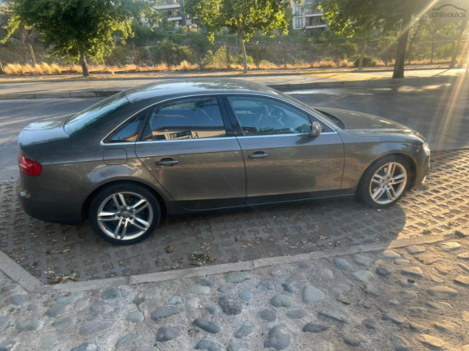 AUDI A4 2.0 40 Tfsi Sport At año 2021