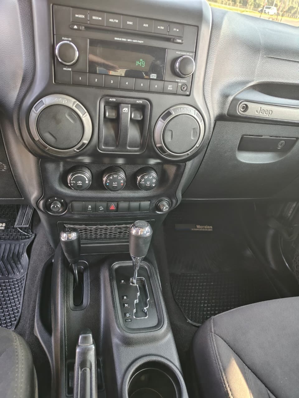 Jeep Wrangler Wrangler Sport 2.8 Aut año 2014