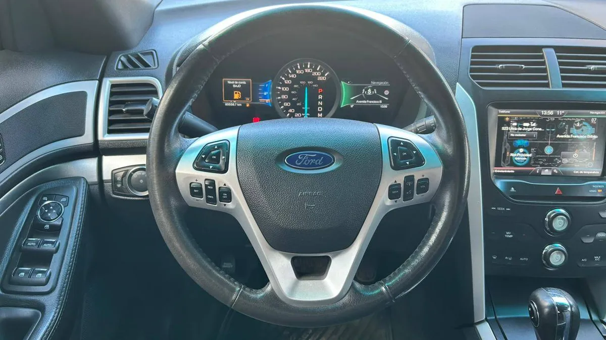 Ford Explorer Xlt 4x2 3.5 Aut año 2015