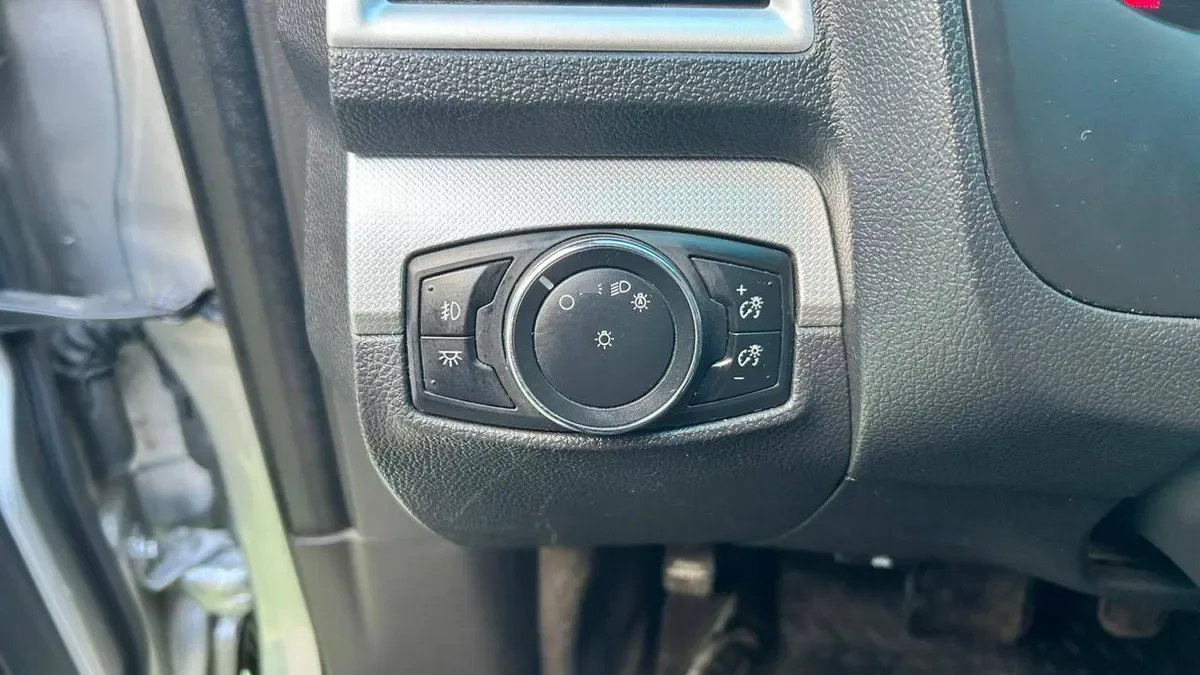 Ford Explorer Xlt 4x2 3.5 Aut año 2015