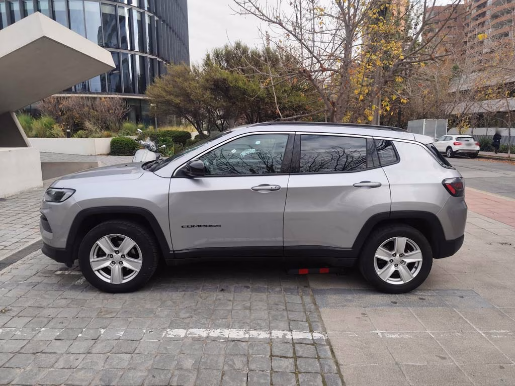 Jeep Compass Sport año 2022