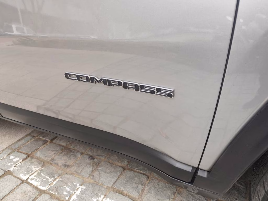 Jeep Compass Sport año 2022