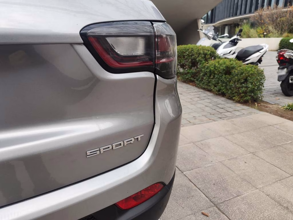 Jeep Compass Sport año 2022