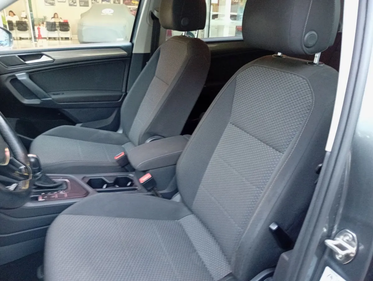 Volkswagen Tiguan 1.4 Tsi Hightline 4x2 At 5p año 2019