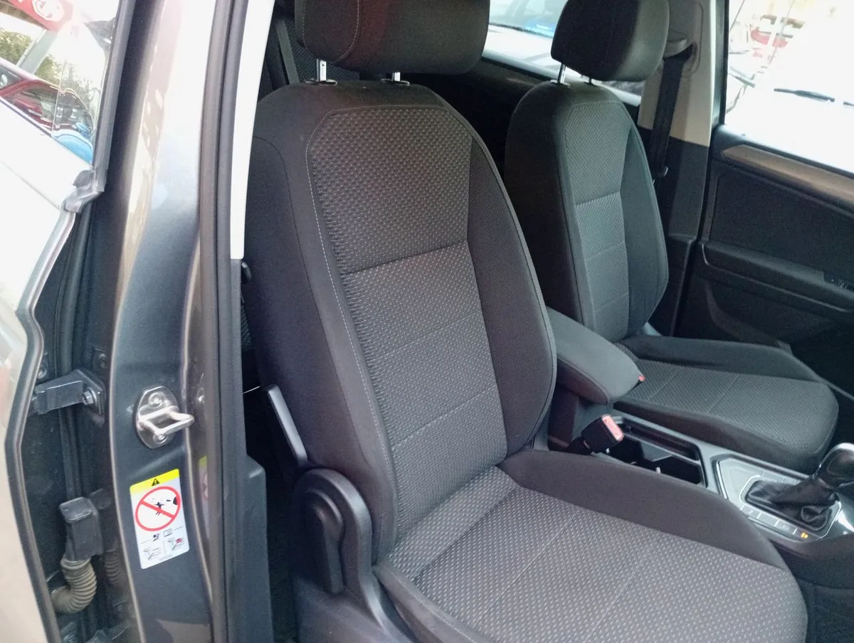 Volkswagen Tiguan 1.4 Tsi Hightline 4x2 At 5p año 2019