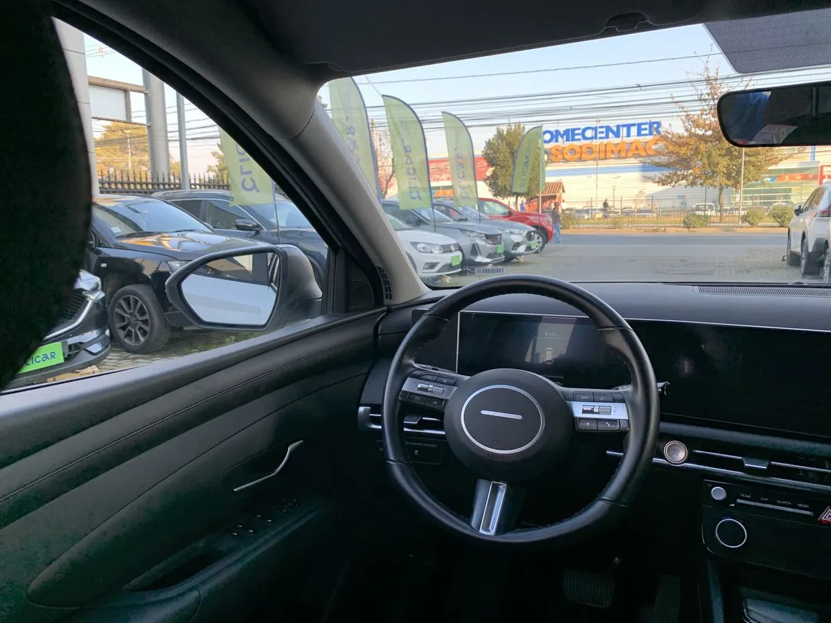Hyundai Tucson 2.0 Nx4 Plus Fl Diesel 2wd At 5p año 2025