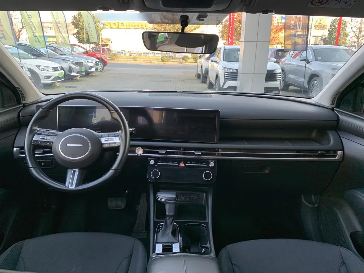 Hyundai Tucson 2.0 Nx4 Plus Fl Diesel 2wd At 5p año 2025