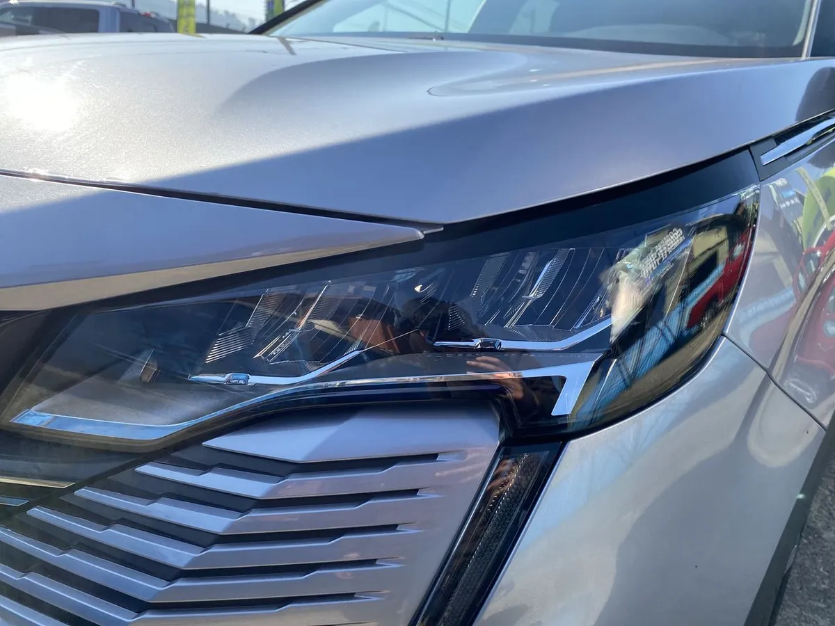 Peugeot 3008 1.6 Allure Pack Thp 165 4x2 Eat6 5p año 2024