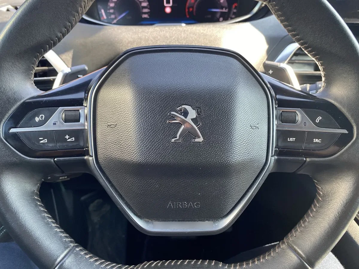 Peugeot 3008 1.6 Allure Pack Thp 165 4x2 Eat6 5p año 2024