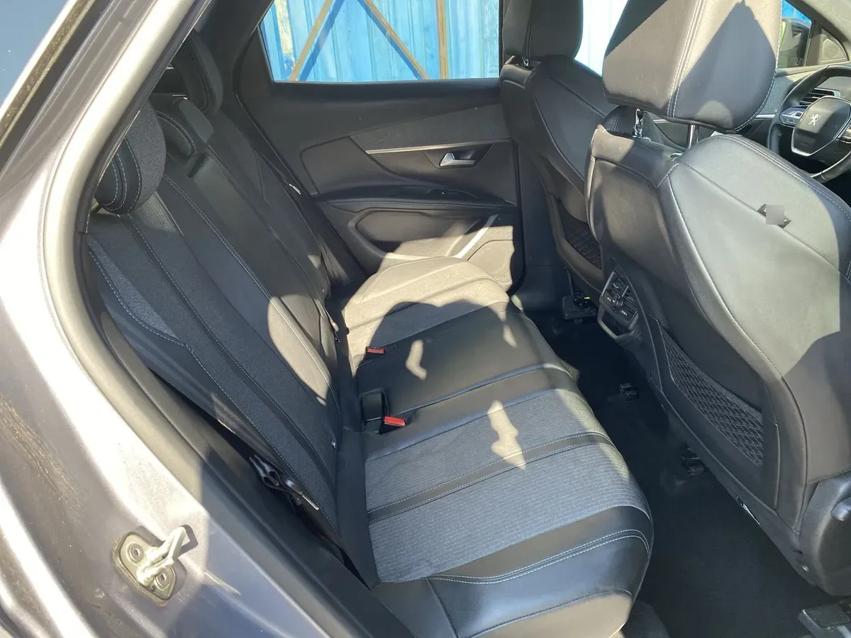 Peugeot 3008 1.6 Allure Pack Thp 165 4x2 Eat6 5p año 2024