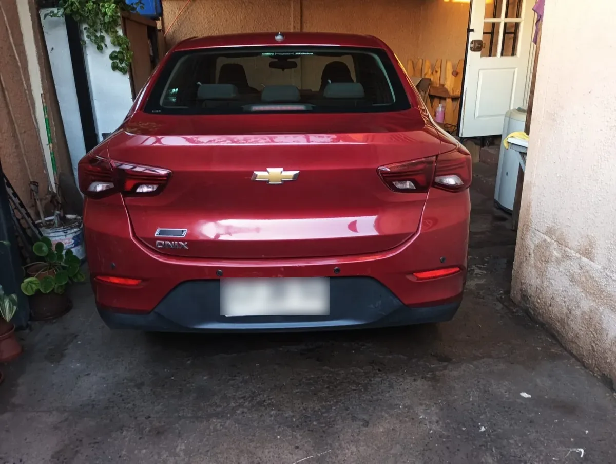 Chevrolet Onix 1.2 Sedán Ls Mt año 2023