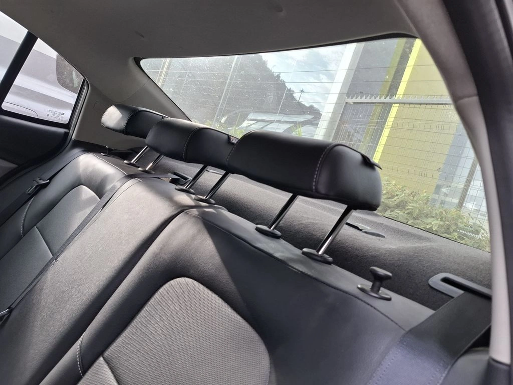 Chevrolet Onix 1.0t Premier S 4x2 Hb At 5p año 2025