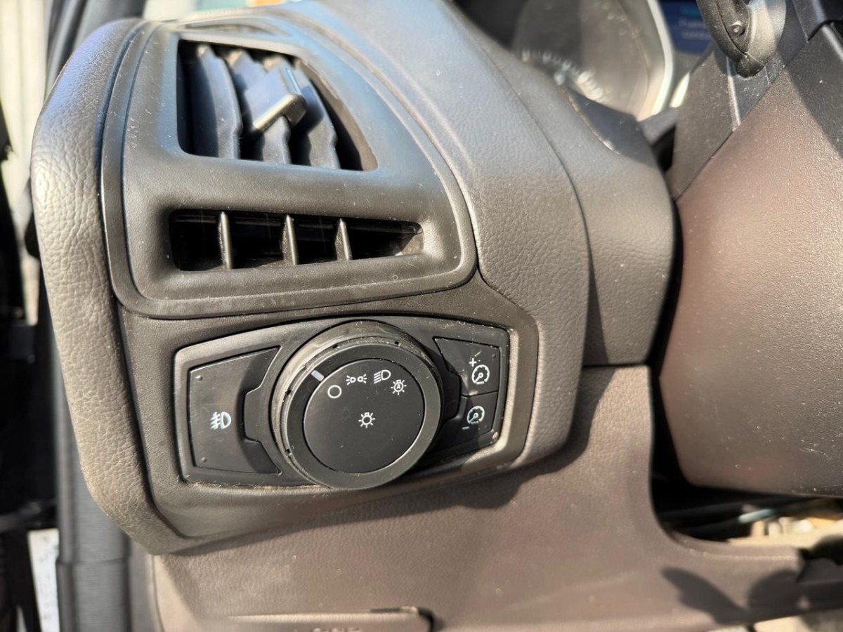 Ford Focus Se 2.0 At año 2015