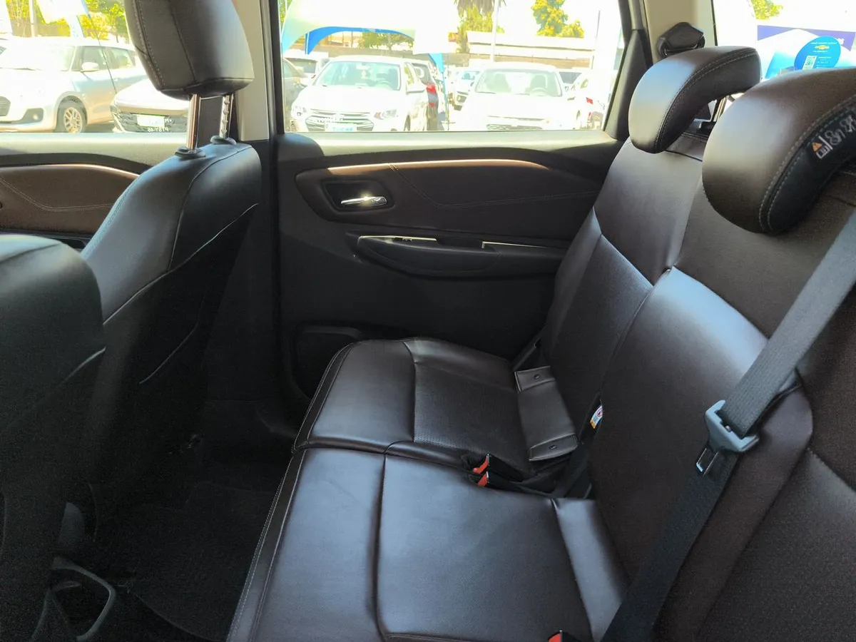 Chevrolet Spin 1.8 Premier 4x2 Mt 5p año 2021