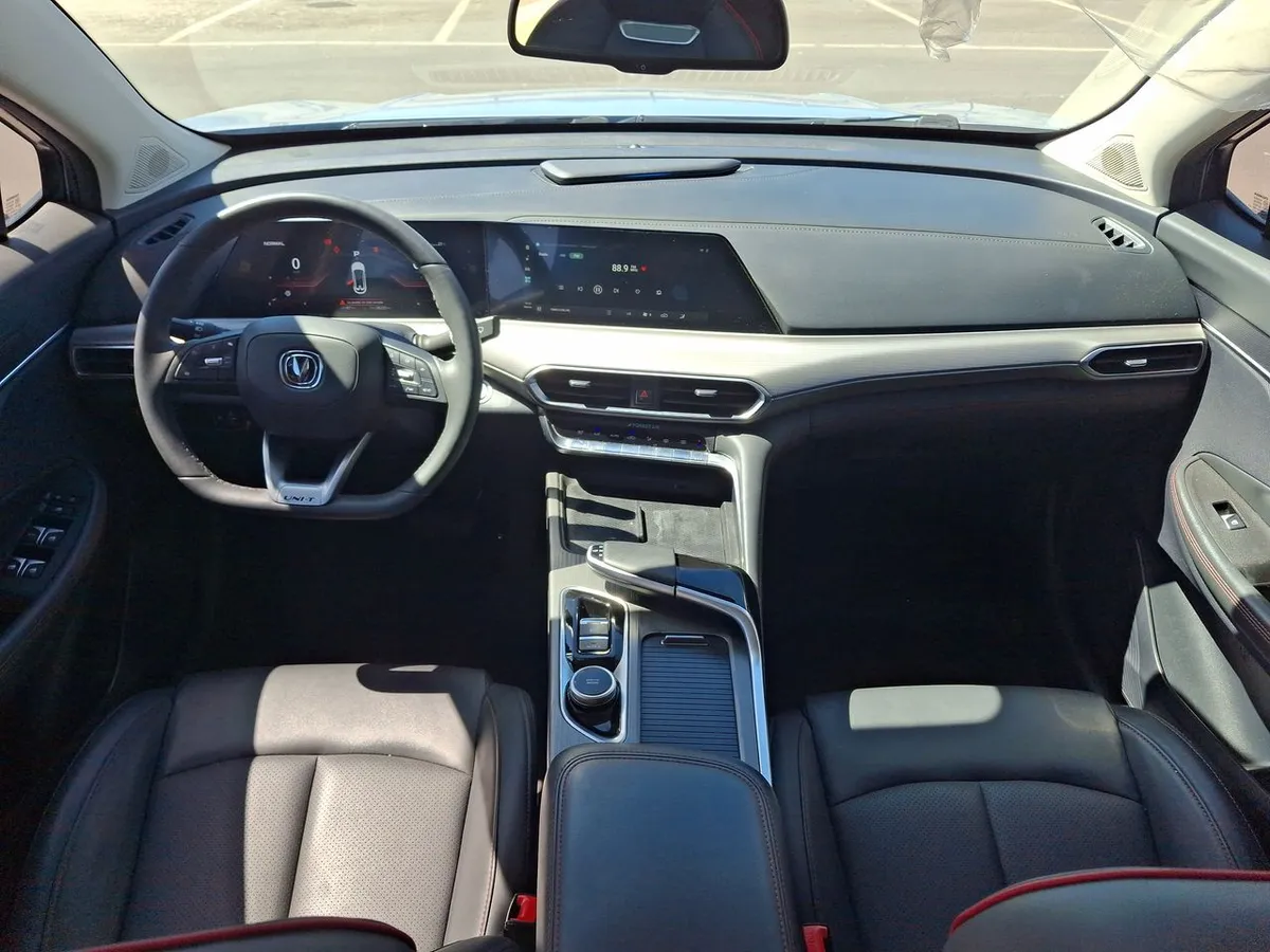 Changan Uni-T 1.5 Luxury 4x2 At 5p año 2022