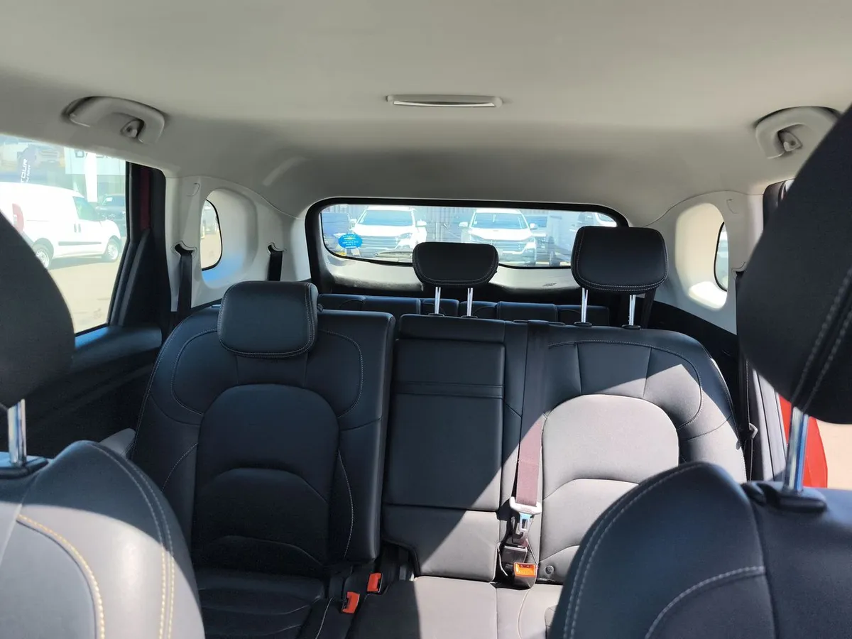 Chevrolet Captiva 1.5t Premier Fwd Mt 5p año 2021