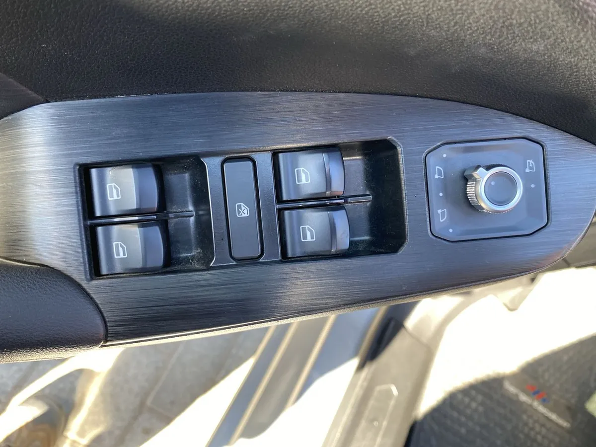 Haval Jolion 1.5t Deluxe Hybrid 4x2 At 5p año 2024