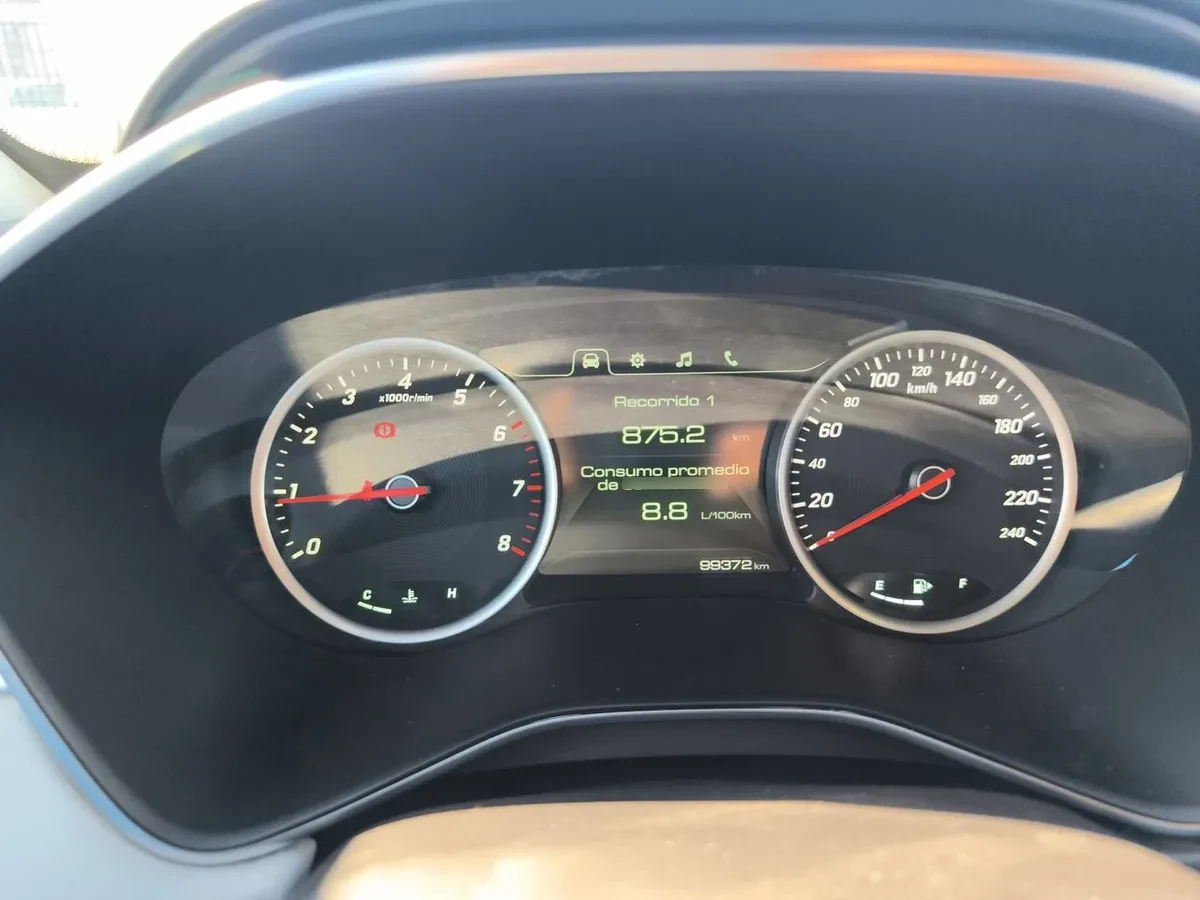 Chevrolet Captiva 1.5t Premier Fwd Mt 5p año 2021