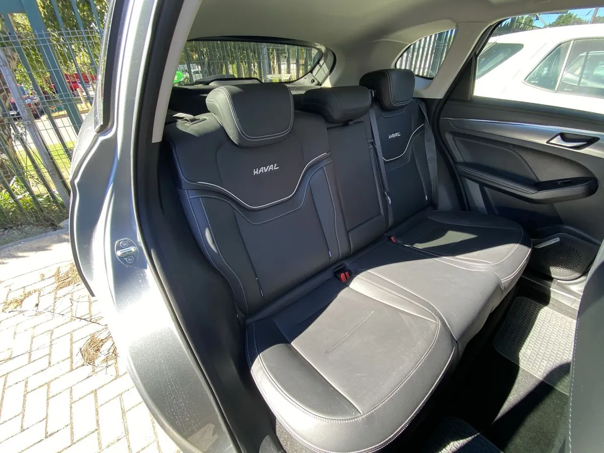 Haval Jolion 1.5t Deluxe Hybrid 4x2 At 5p año 2024