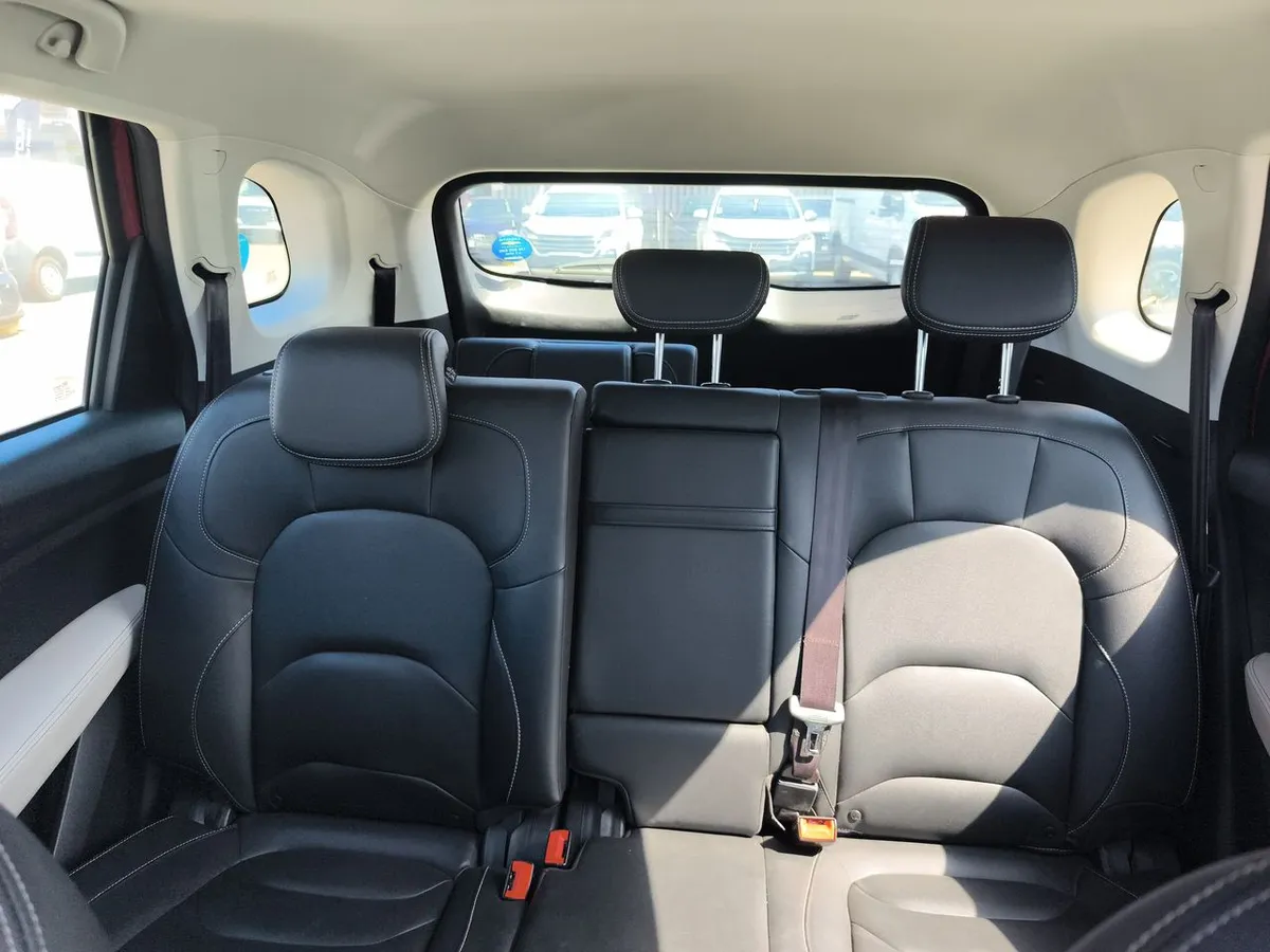 Chevrolet Captiva 1.5t Premier Fwd Mt 5p año 2021