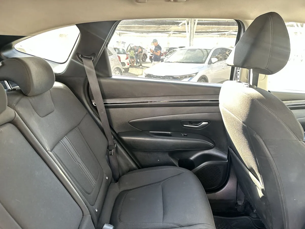 Hyundai Tucson 2.0 Nx4 Plus 2wd At 5p año 2024