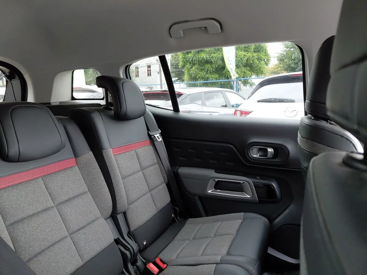 Citroen C5 Aircross 1.5 Shine Diesel 4x2 130 Ss Eat8 At 5p año 2023