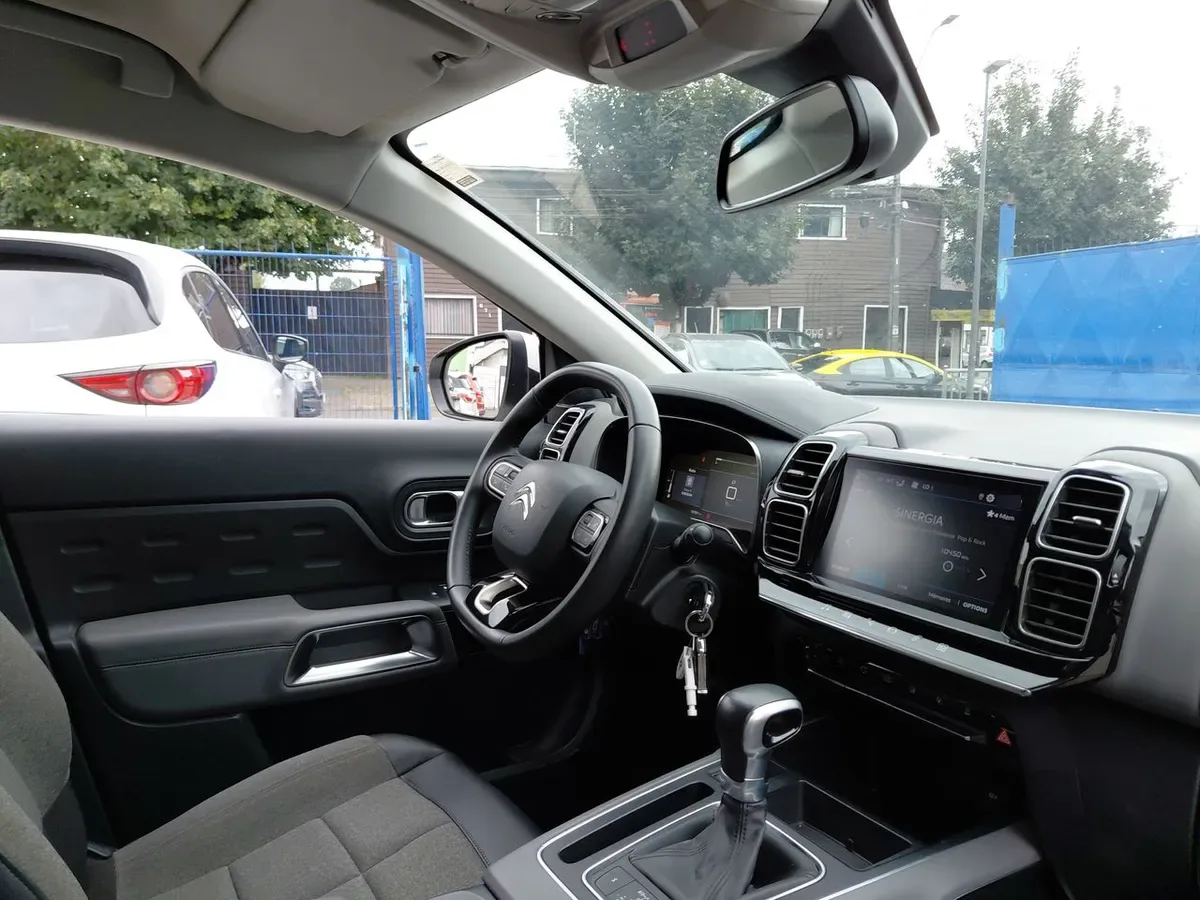 Citroen C5 Aircross 1.5 Shine Diesel 4x2 130 Ss Eat8 At 5p año 2023