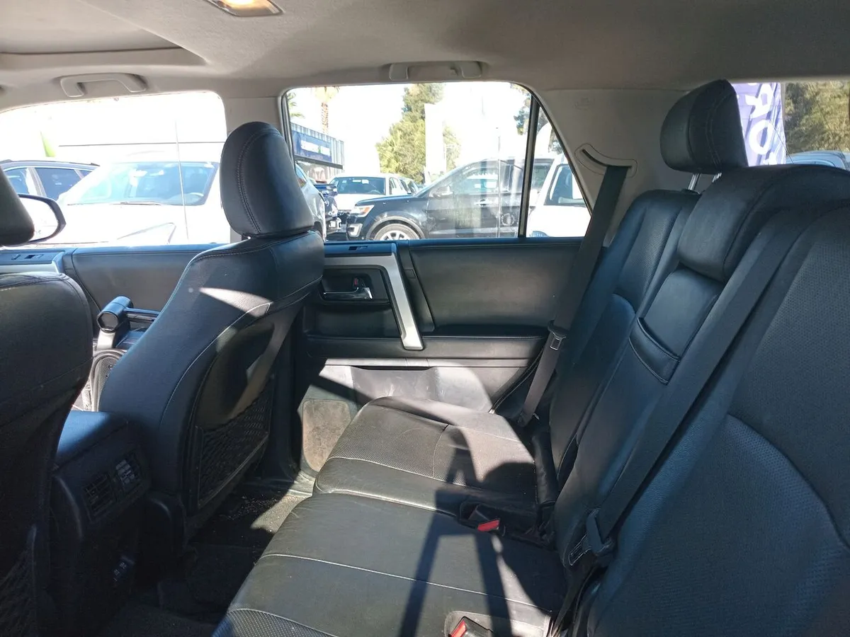 Toyota 4runner 4.0 Limited 4x4 Euro V At 5p año 2022