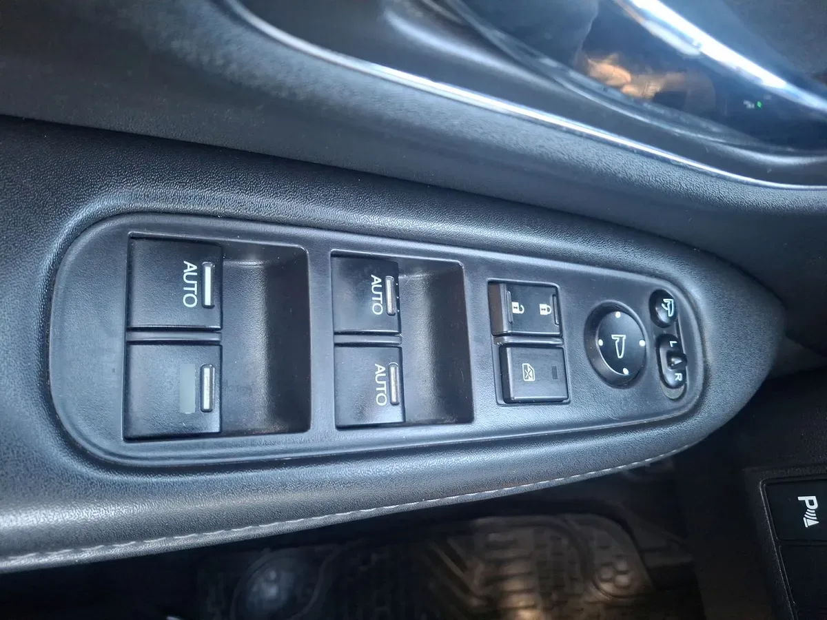 Honda Hr-V 1.8 Exl Cvt 4x4 At 5p año 2021