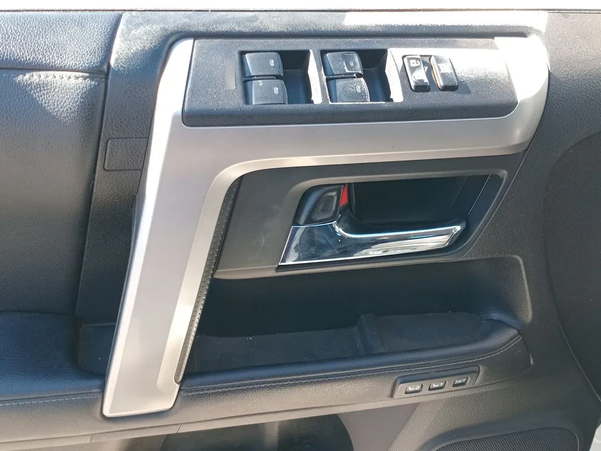 Toyota 4runner 4.0 Limited 4x4 Euro V At 5p año 2022