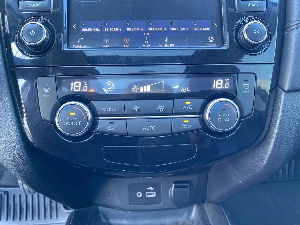Nissan X-Trail 2.5 Exclusive Mc 4x4 Cvt At 5p año 2023