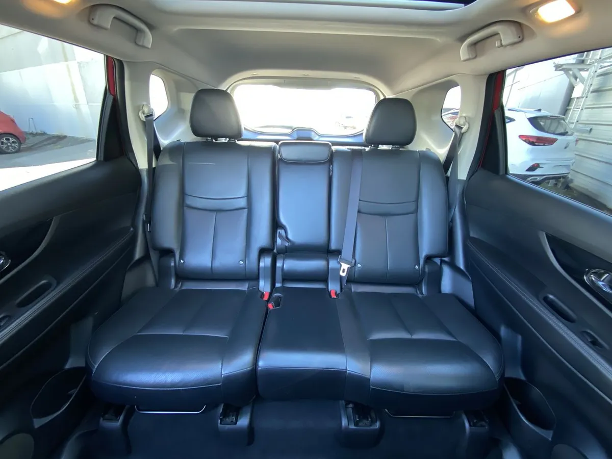 Nissan X-Trail 2.5 Exclusive Mc 4x4 Cvt At 5p año 2023
