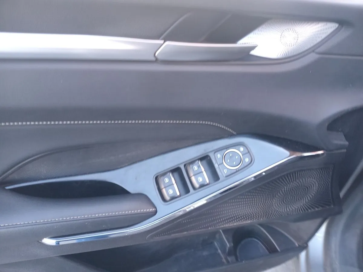 Haval H6 1.5t Elite Hibrido 4x2 At 5p año 2023
