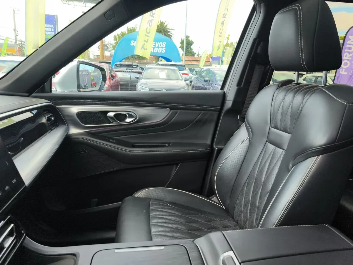 GAC Gs8 2.0t Gt 2wd At 5p año 2025