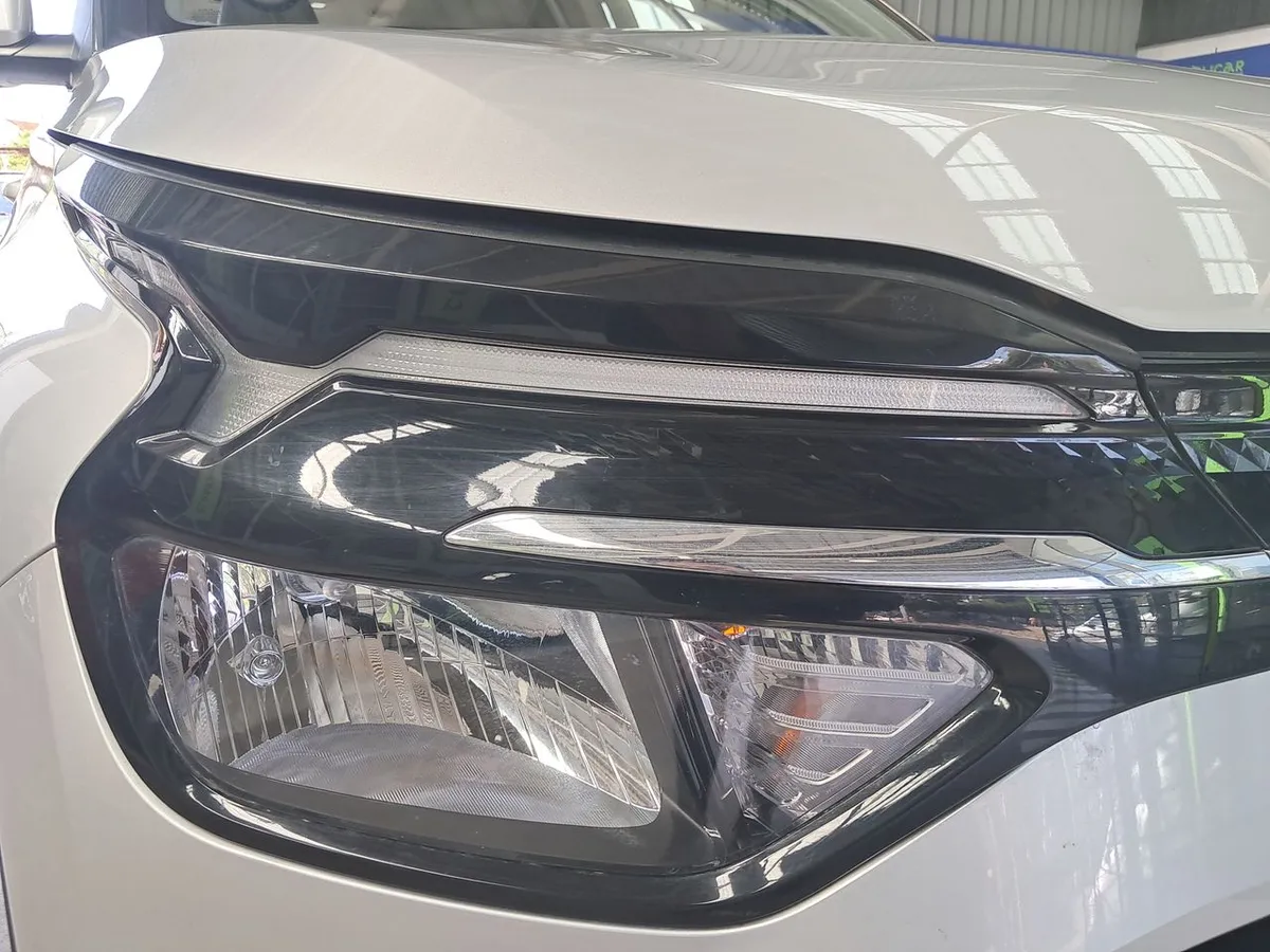 Kia Carens 1.4l Ex Turbo-Gdi Full 4x2 7dct At 5p año 2024