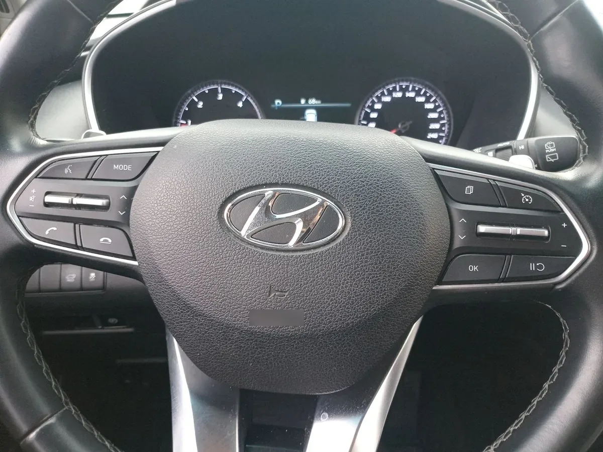 Hyundai Santa Fe 2.2 Value Fl Crdi Diesel 4wd At 5p año 2022