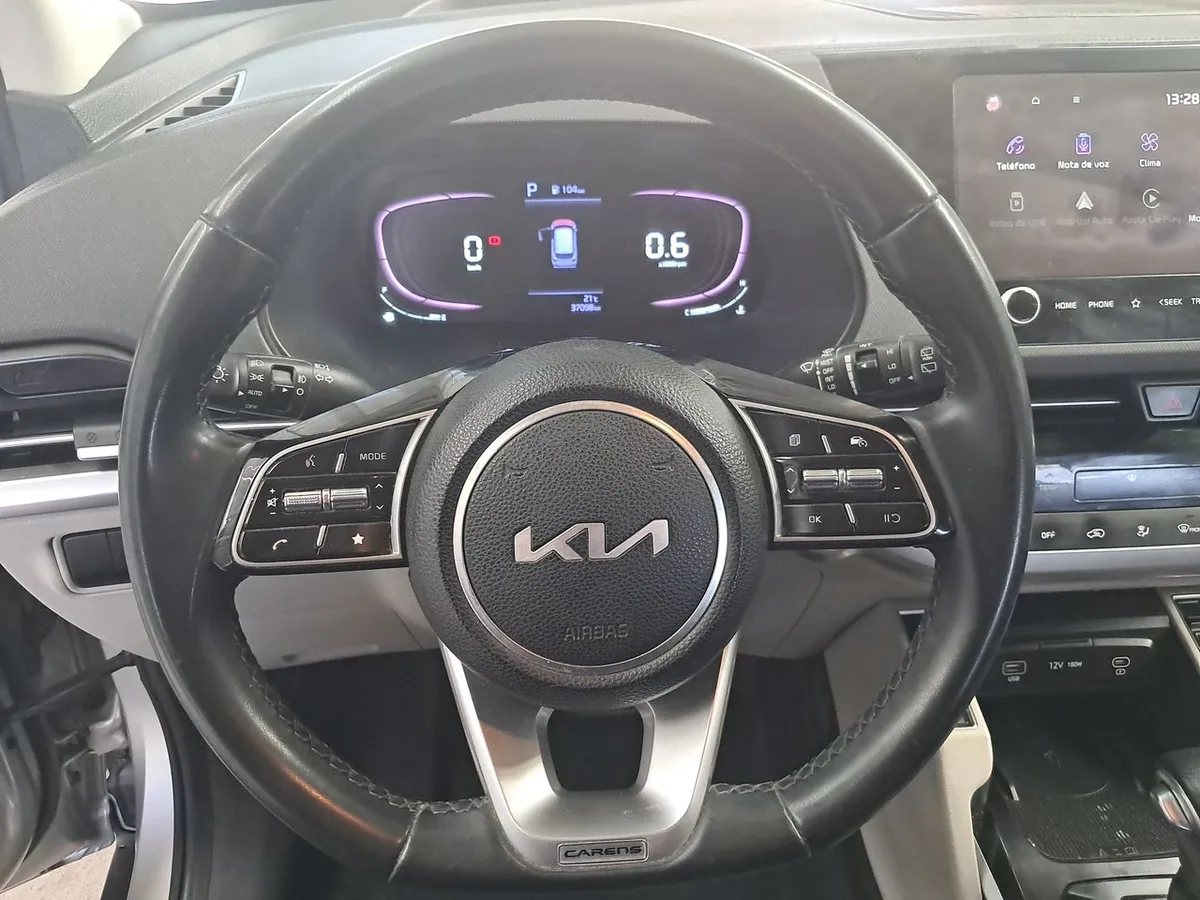 Kia Carens 1.4l Ex Turbo-Gdi Full 4x2 7dct At 5p año 2024