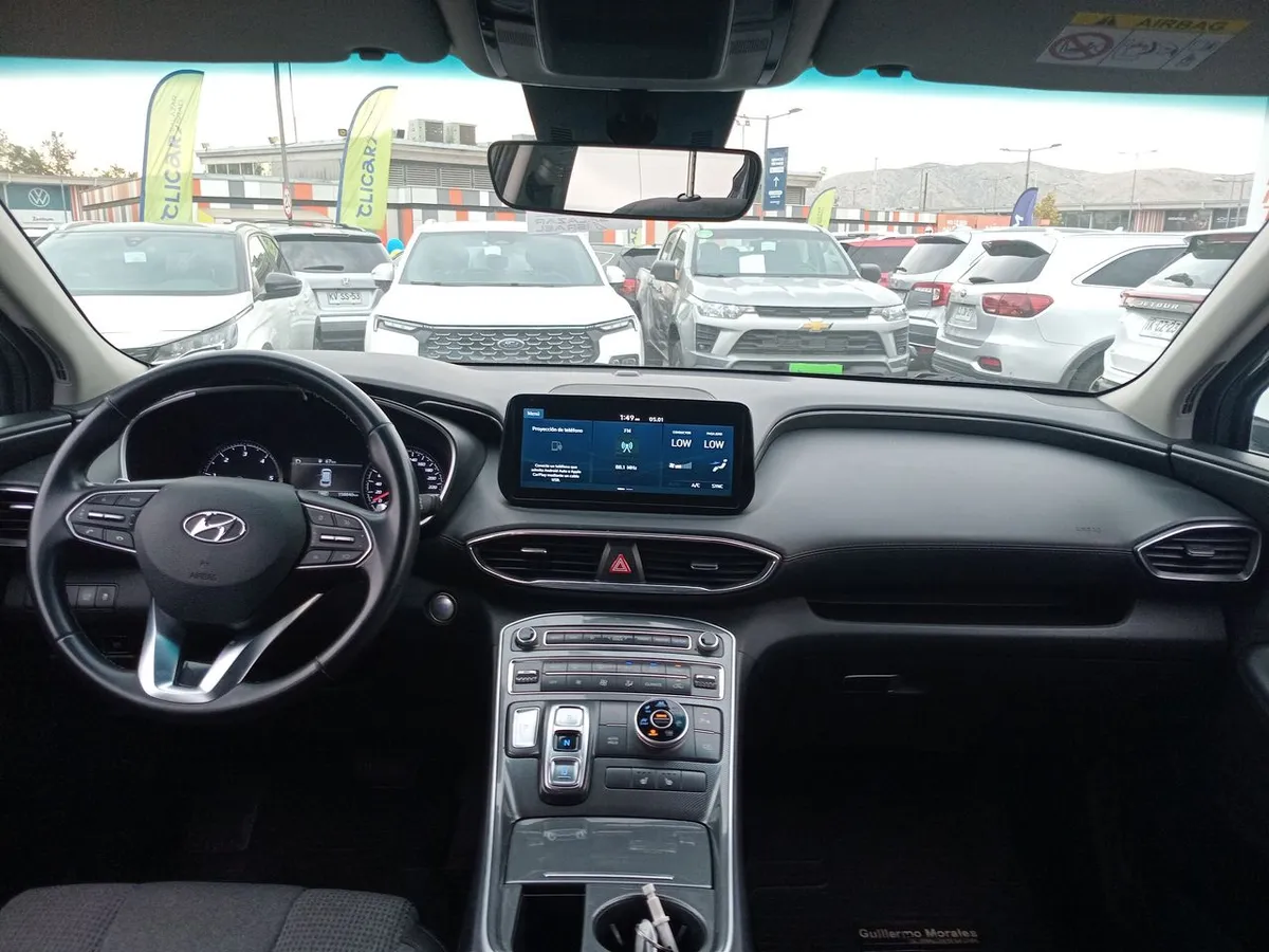 Hyundai Santa Fe 2.2 Value Fl Crdi Diesel 4wd At 5p año 2022